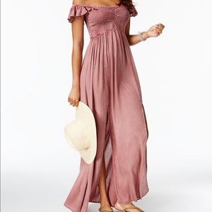 Off the shoulder long blush maxi dress
